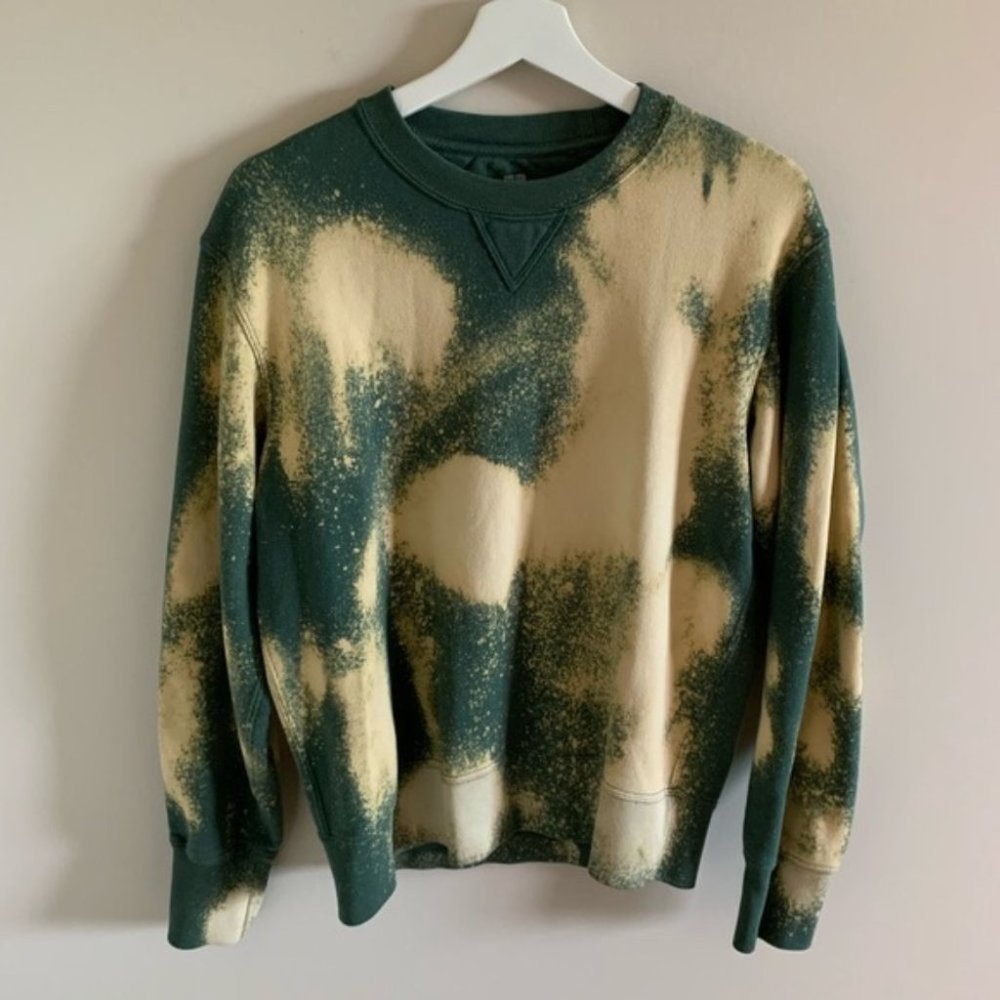 Uniqlo Oversized Green Reverse Tie Dyed Sweatshirt - Picture 1 of 3